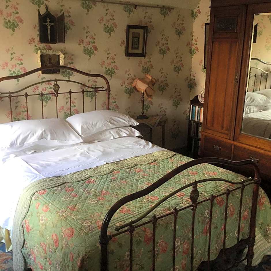 St Benedict - Victorian Bed and Breakfast