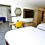 Holiday Inn Express Hotel & Suites St Charles By IHG