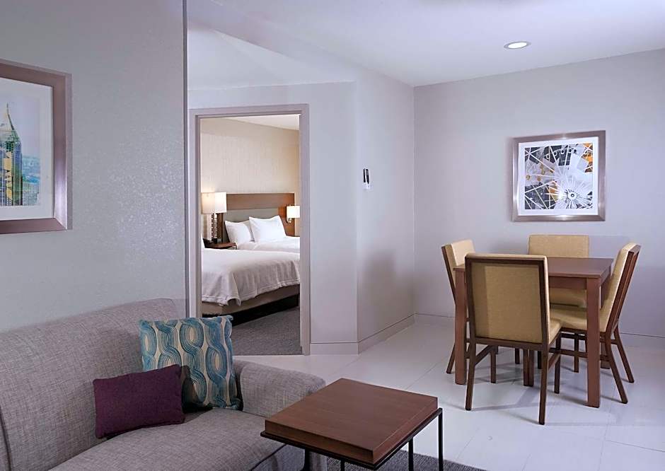Home2 Suites By Hilton Atlanta Perimeter Center