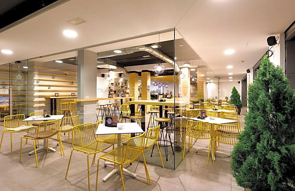 Hotel Val Convention