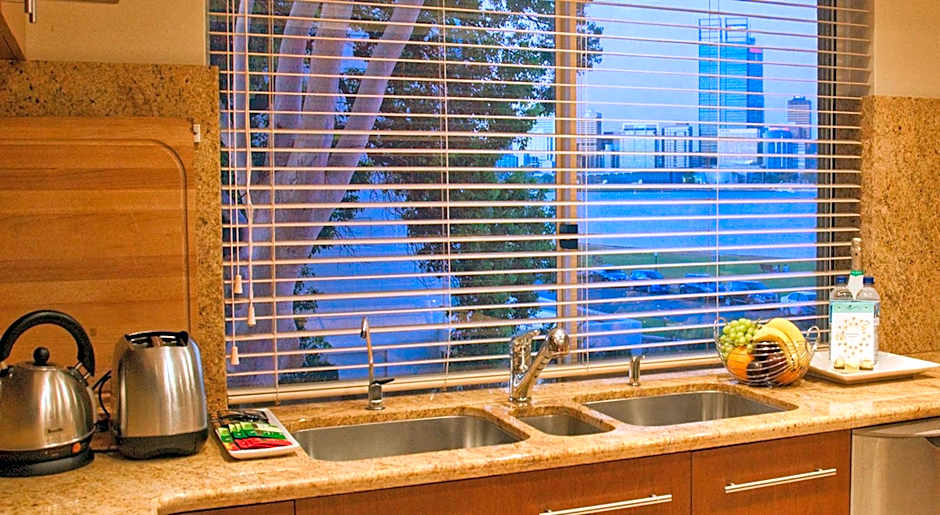 The Peninsula Riverside Serviced Apartments