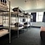 Hotel Waterloo & Backpackers