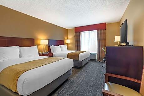 Queen Room with Two Queen Beds - Non-Smoking