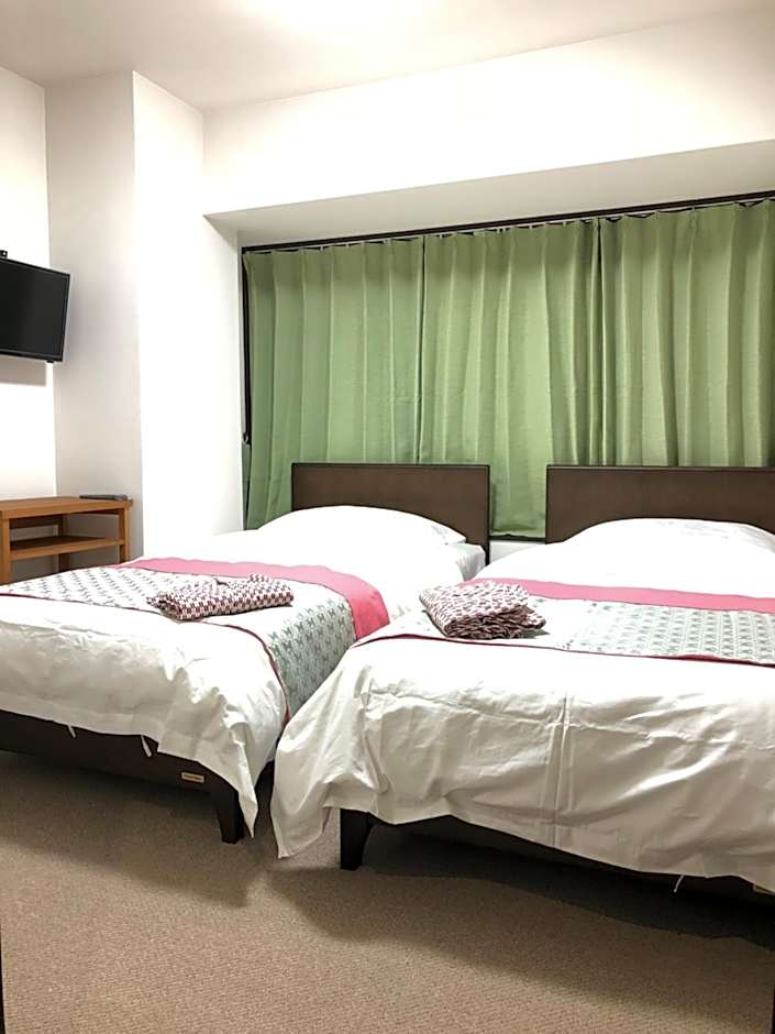 Green Hotel