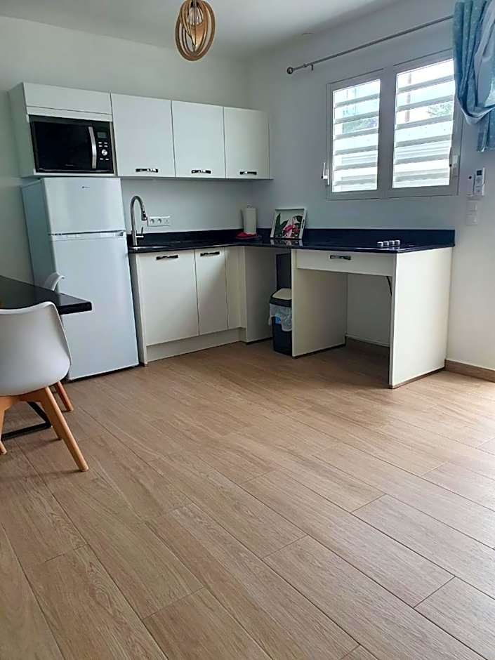 Over The Hill Residence