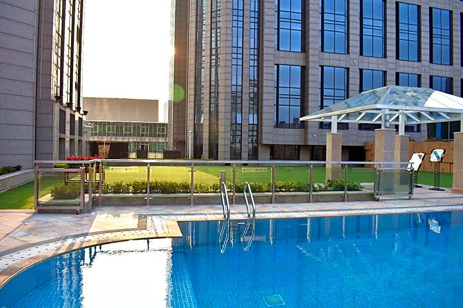 New Junyue International Hotel Guangzhou South Station Jinlong Subway Station