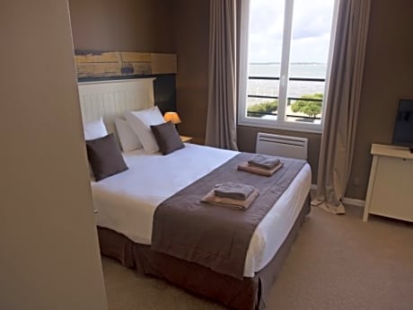 Superior Room - Sea Side - Early Booking