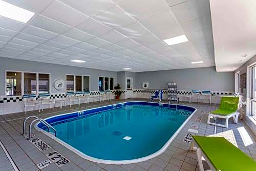 Comfort Inn Gurnee near Six Flags