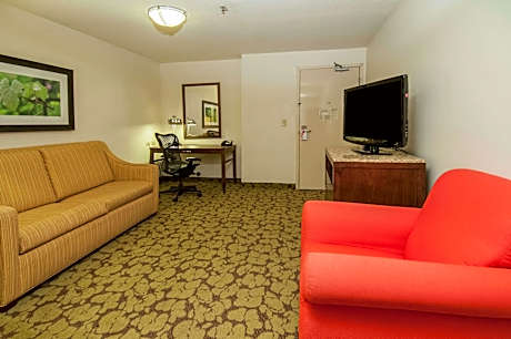 2 Queen Beds Junior Suite Non-Smoking