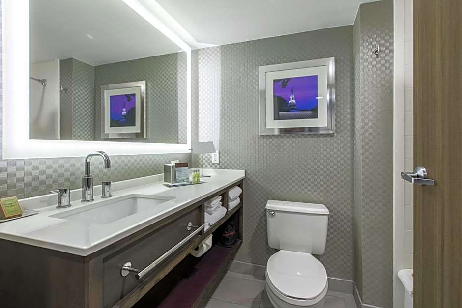 DoubleTree by Hilton Winston Salem