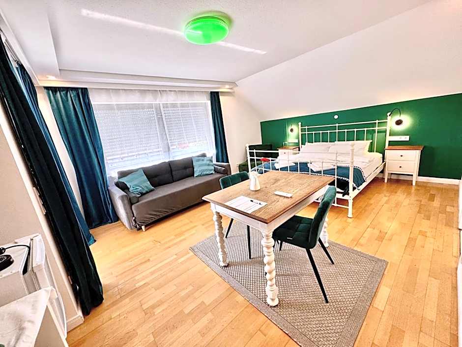 VILLA ORCHARD Frankfurt