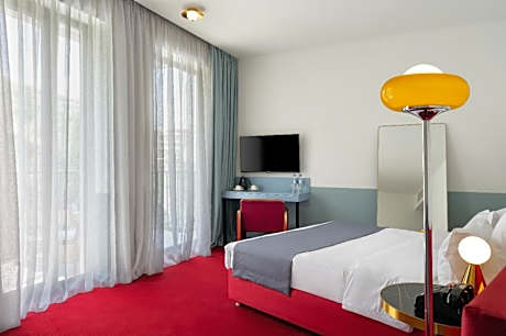 Double Room with Mountain View