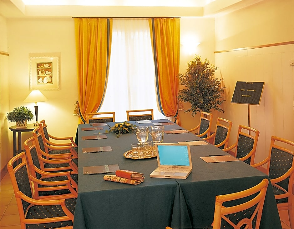 Suite Hotel Maestrale