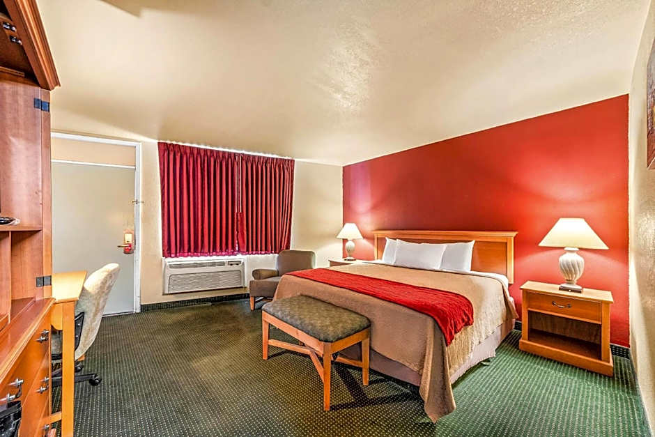 Econo Lodge Del Rio