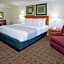 La Quinta Inn & Suites by Wyndham Albuquerque Airport