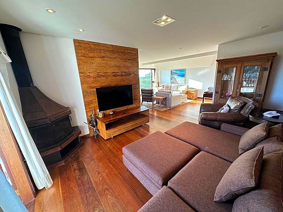 Beautiful Duplex in Campos do Jordão