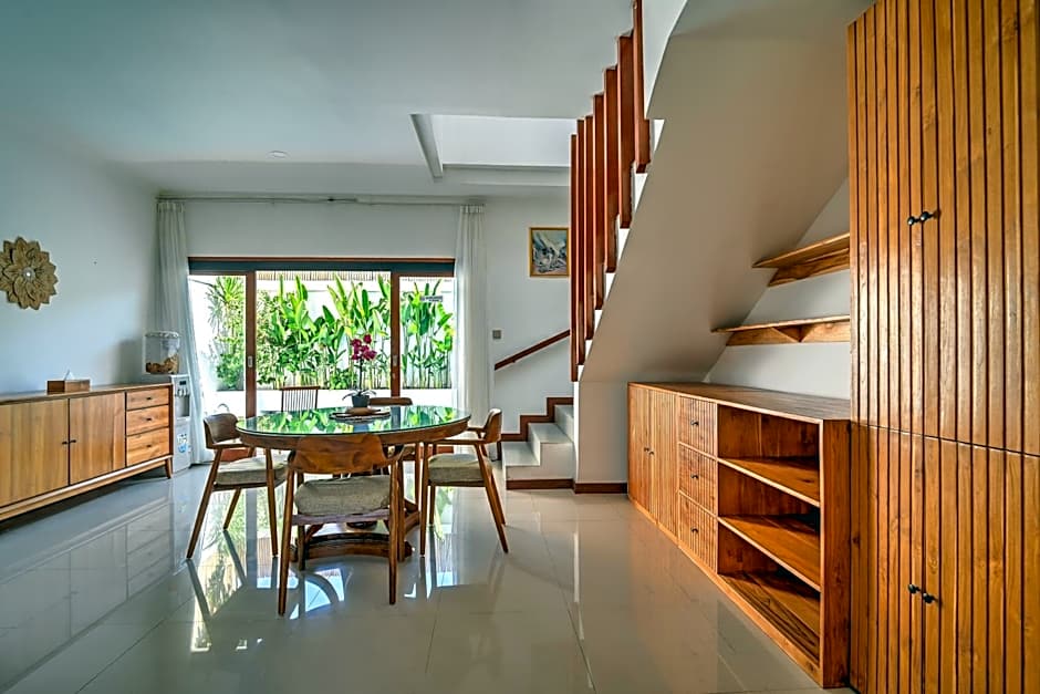 PRIVATE 3BR - Yash Villa at Seminyak