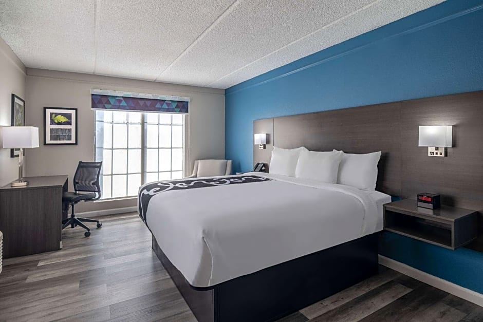 La Quinta Inn & Suites by Wyndham Sacramento North