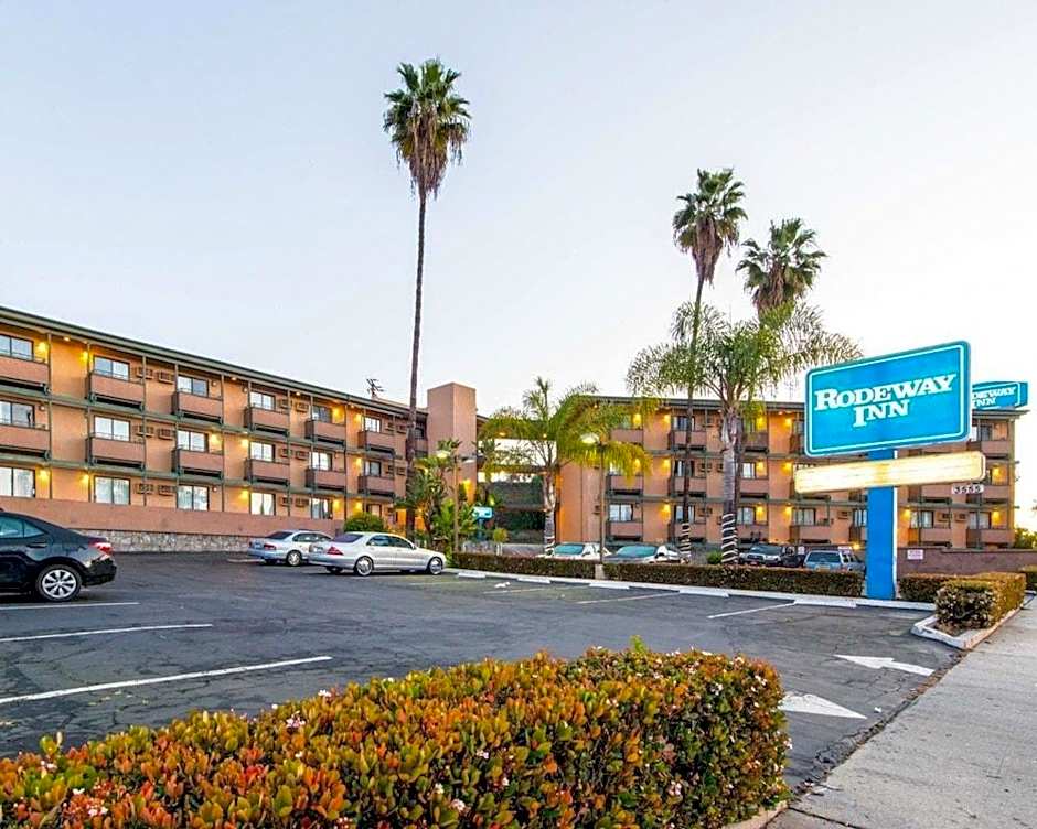 Queencity Inn