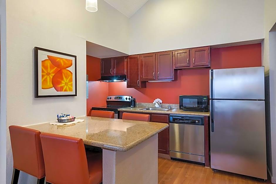 SenS Suites Livermore, SureStay Collection by Best Western