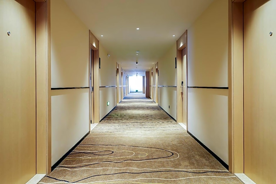 City Comfort Inn Xiangyang Baokang No.1 Middle School