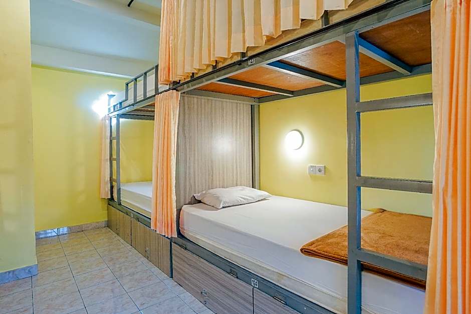 Kememai Hostel