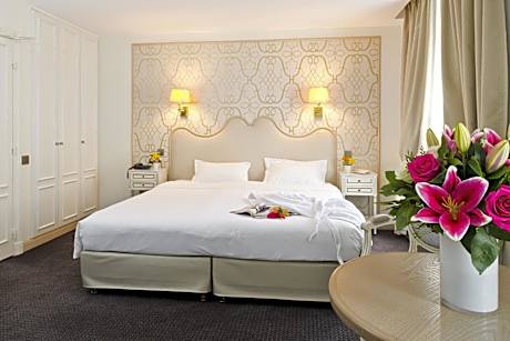 Deluxe Double or Twin Room with Terrace