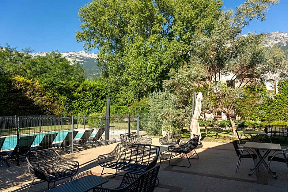 Hôtel des Trois Massifs