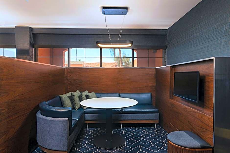 Courtyard by Marriott Scottsdale Old Town