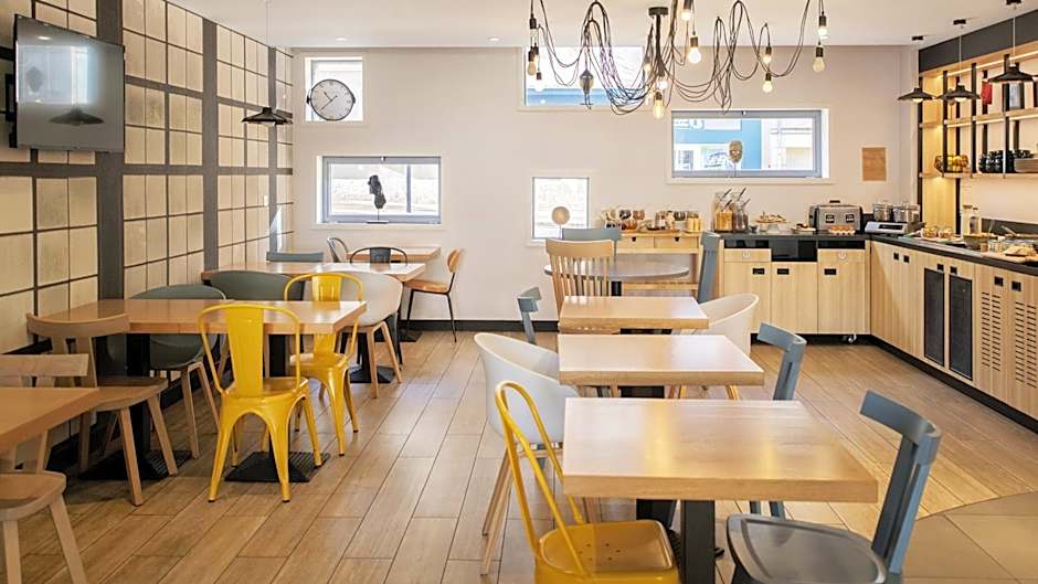 Timhotel Chartres Cathedrale