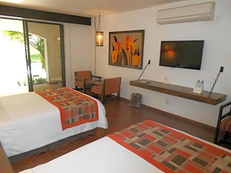 Standard Double Room with Two Double Beds