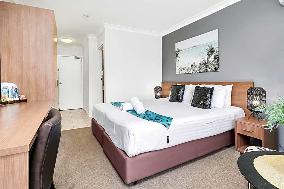 Peninsula Nelson Bay Motel and Serviced Apartments