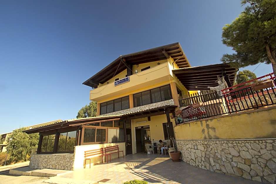 Villa Jolanda & Carmelo