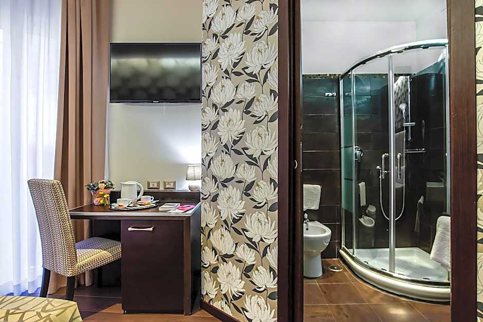 Catone District Hotel