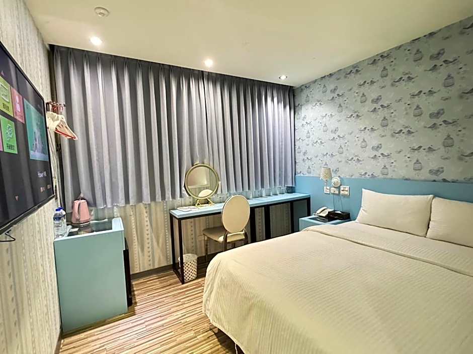 191 Hotel