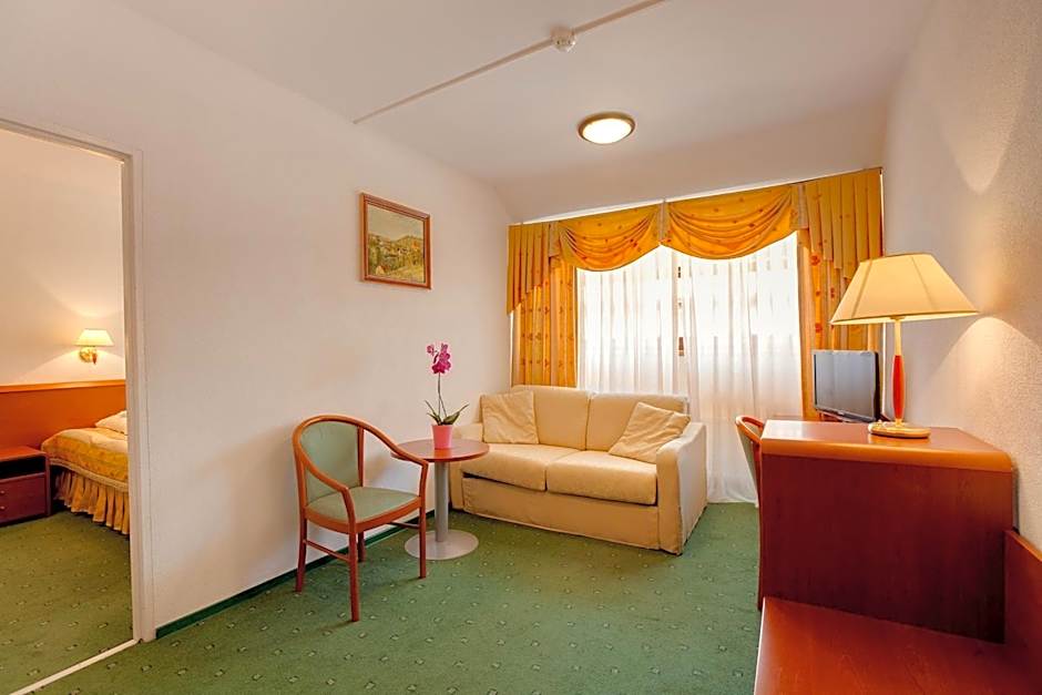 Hotel Zajazd Piastowski