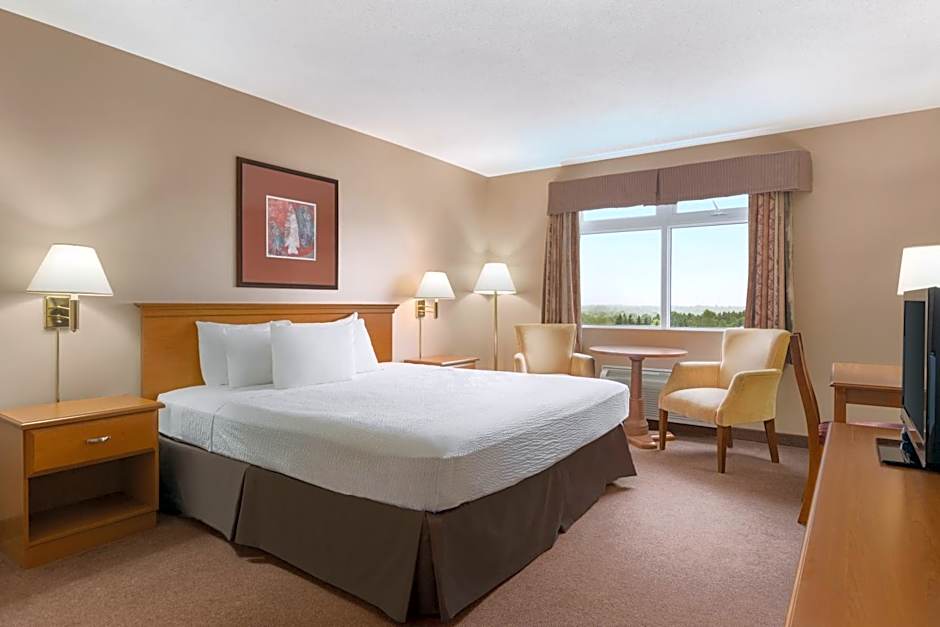 Days Inn & Conference Centre by Wyndham Oromocto