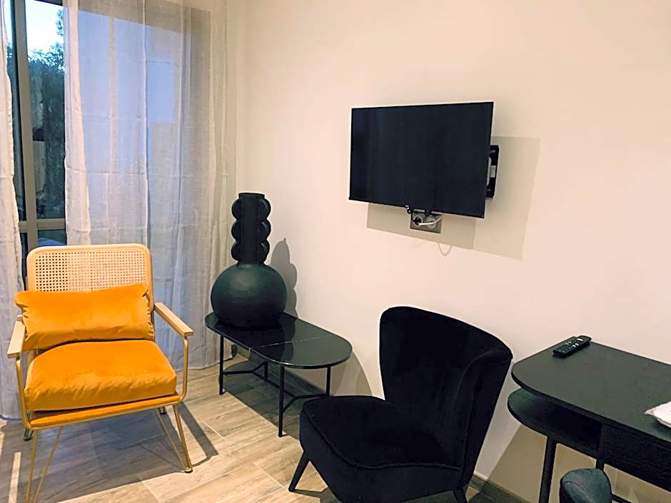 VILLA MADY Adultes Only