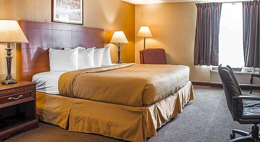 Quality Inn & Suites Franklin
