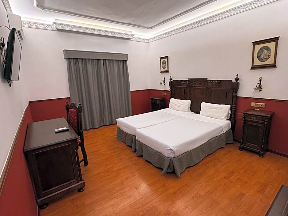 Photo 1 of 50 of Hotel El Cisne