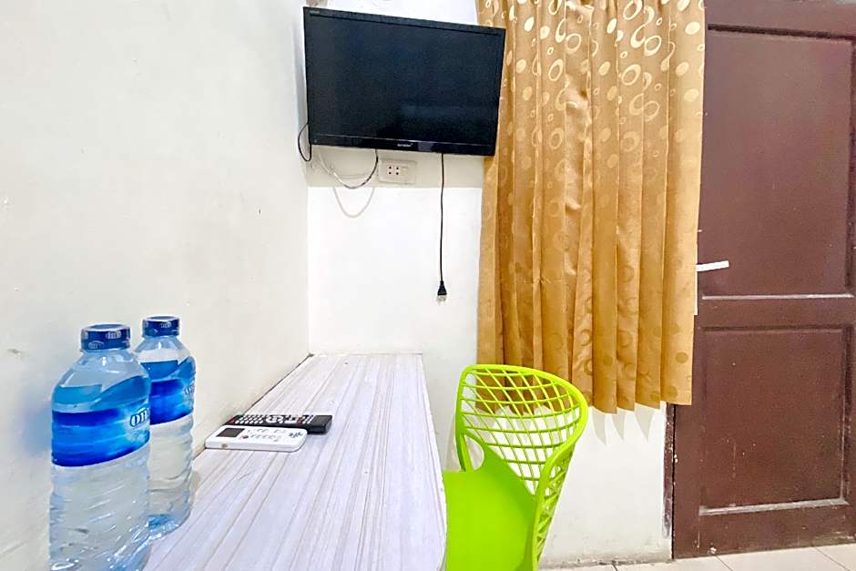 RedDoorz @ Sonya Homestay Tebing Tinggi