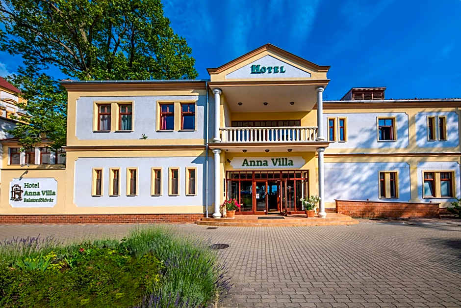 Hotel Anna Villa