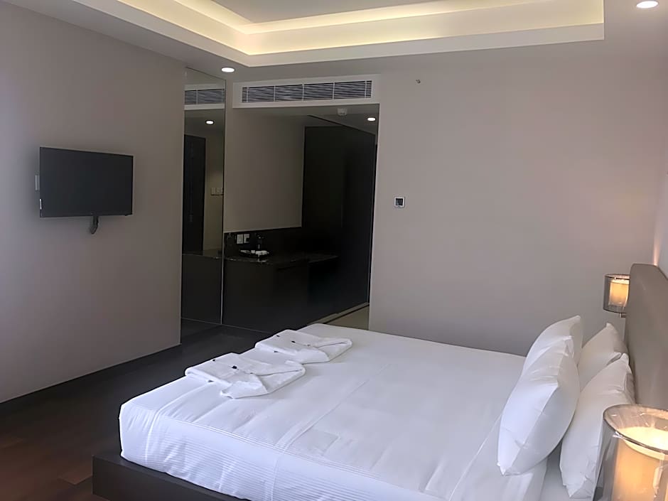 The Hamuse Hotel Kodaikanal - Luxury Redefined 