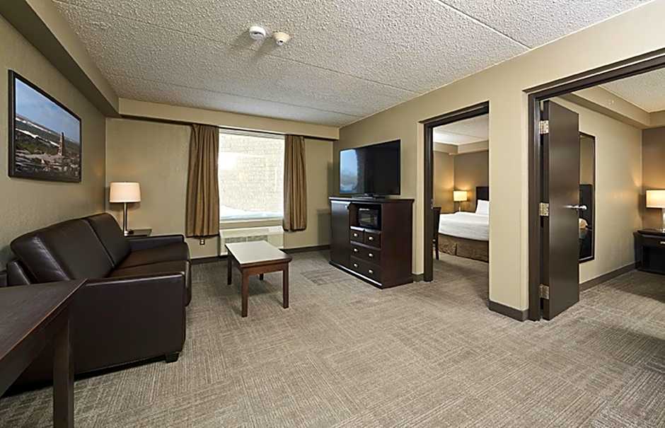 CANAD INNS DESTINATION CENTRE TRANSCONA