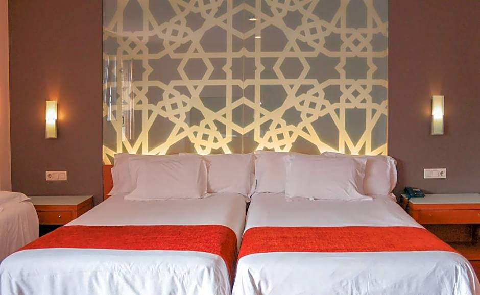 Hotel Granada Palace, affiliated by Melia