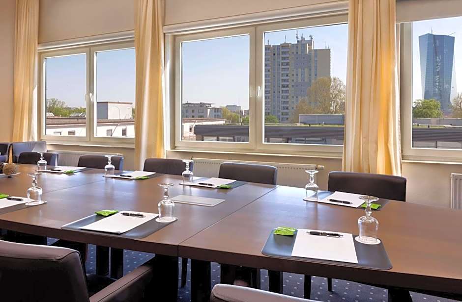 Fleming's Hotel Frankfurt Main-Riverside