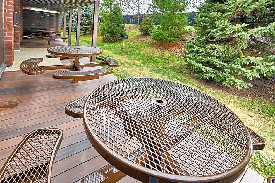 LivINN Hotel Cincinnati / Sharonville Convention Center