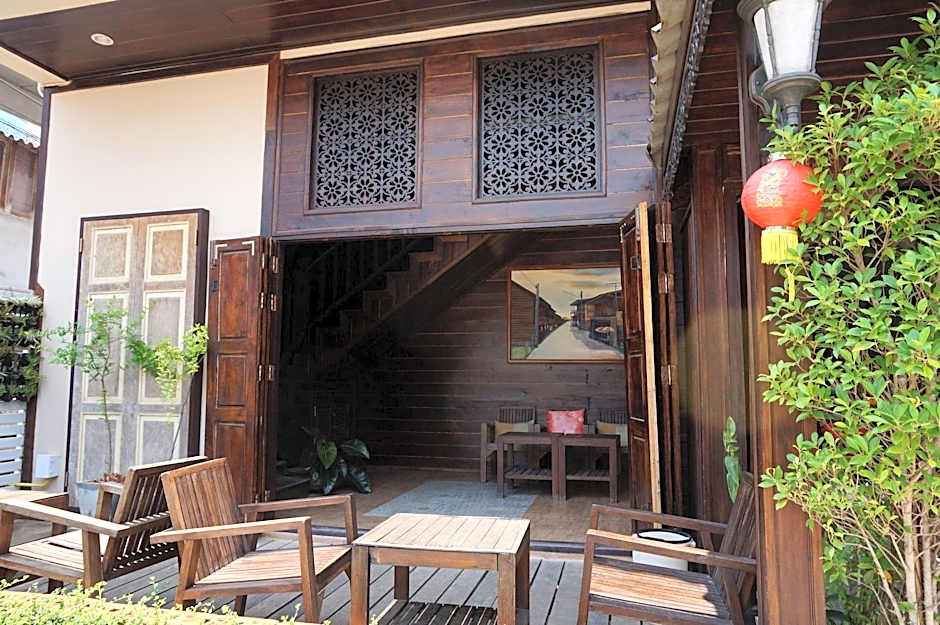 Wong Sai Siri Srichiangkhan Hotel