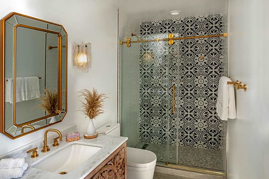 Cardiff By The Sea Lodge