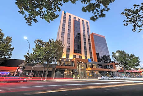TRYP by Wyndham Pulteney Street Adelaide